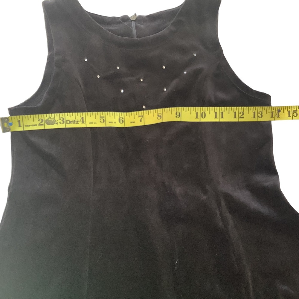 OshKosh B’gosh poly/spandex blend velour type dress size 6. - Picture 5 of 5